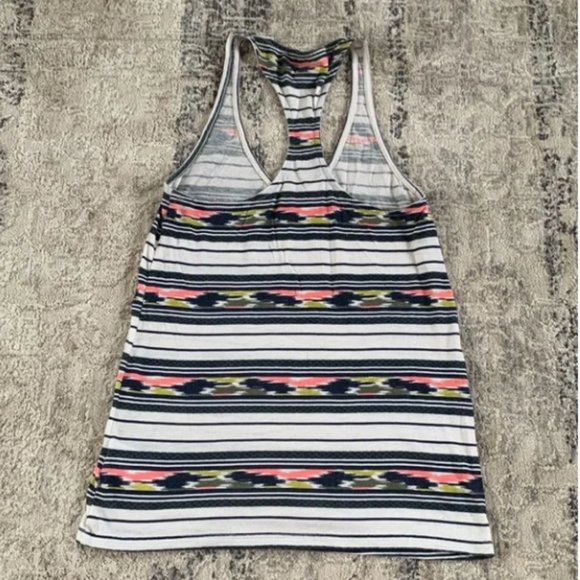 9 Tees/Tanks - Picture 9 of 14